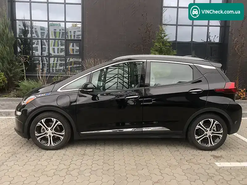 Chevrolet Bolt EV 2021, фото з оголошення 2 з 20, VIN 1G1FZ6S08M4108499