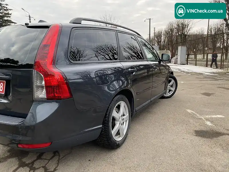 Volvo V50 2010, фото з оголошення 2 з 11, VIN YV1MW76F2A2577327
