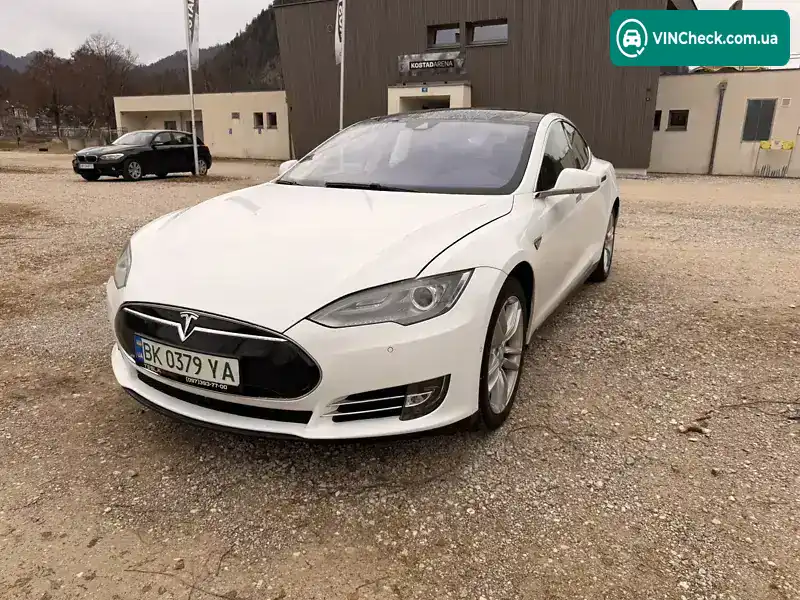 Tesla Model S 2015, фото з оголошення 1 з 21, VIN 5YJSA7E15FF101626