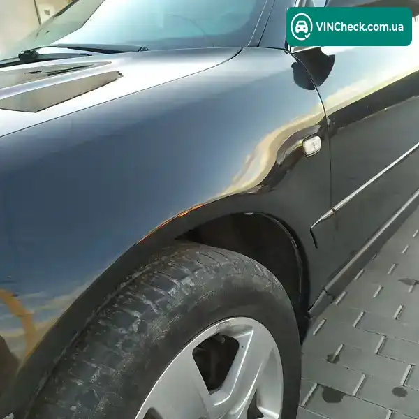 Audi A4 2000, фото з оголошення 2 з 20, VIN WAUZZZ8DZYA096966