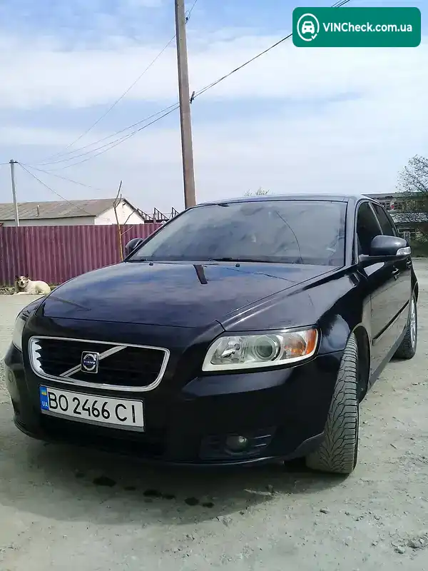 Volvo V50 2010, фото з оголошення 1 з 20, VIN YV1MW76F2A2549714