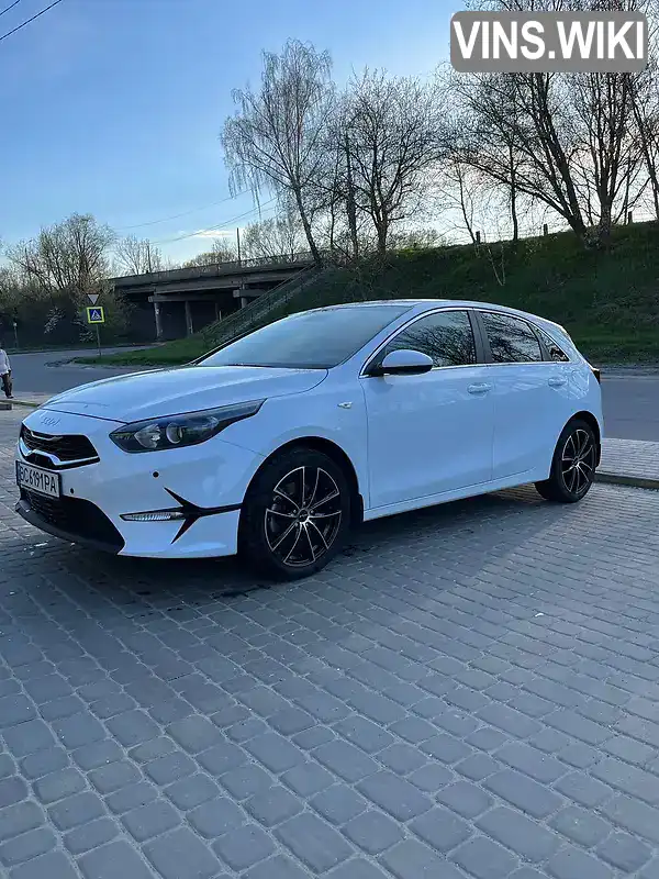 Фото автомобіля