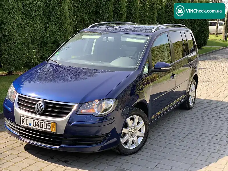 Volkswagen Touran 2010, фото з оголошення 1 з 20, VIN WVGZZZ1TZAW066447