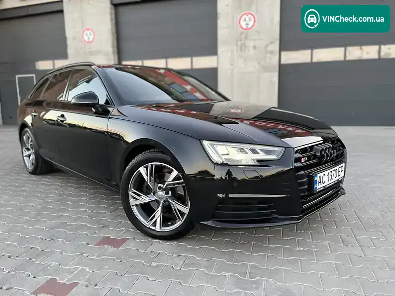 Фото автомобіля