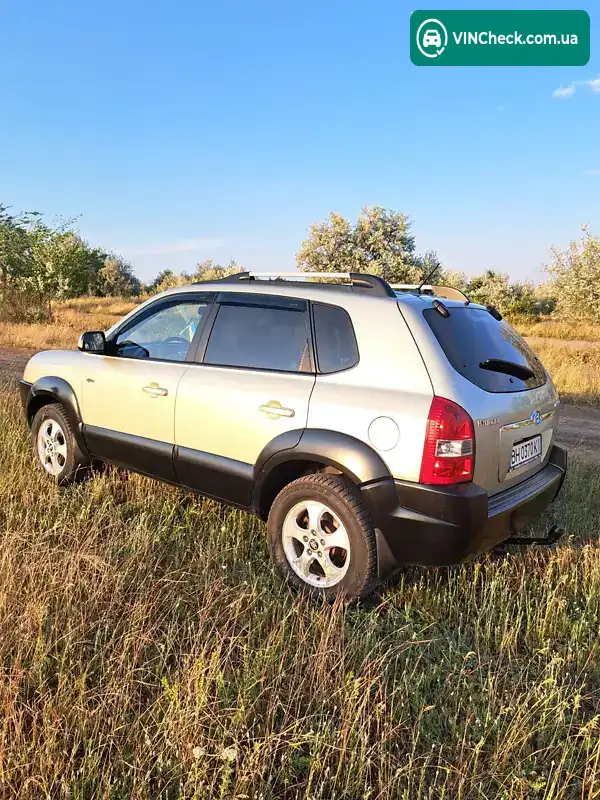 Hyundai Tucson 2006, фото з оголошення 2 з 20, VIN Y6LJN81BP6L001857