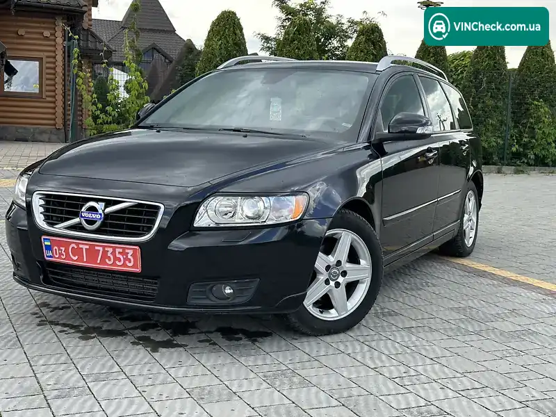 Volvo V50 2011, фото з оголошення 1 з 18, VIN YV1MW84E1B2596820