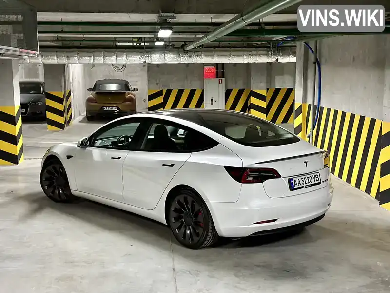 Tesla Model 3 2021, фото з оголошення 2 з 21, VIN 5YJ3E1ECXMF978665
