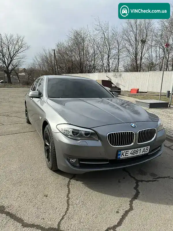BMW 5 Series 2011, фото з оголошення 2 з 16, VIN WBAFP31030C622903