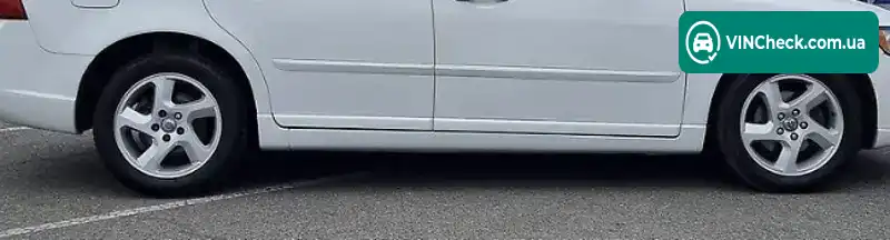 Volvo S40 2012, фото з оголошення 1 з 10, VIN YV1MS434BC2575590
