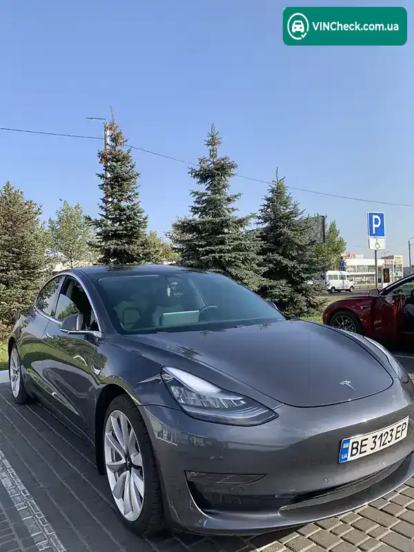 Tesla Model 3 2020, фото з оголошення 2 з 12, VIN 5YJ3E1EB8LF646374