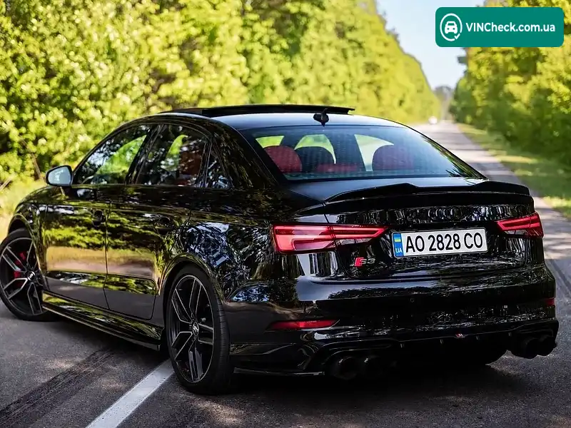 Audi S3 2017, фото з оголошення 2 з 20, VIN WAUF1GFF4J1014357
