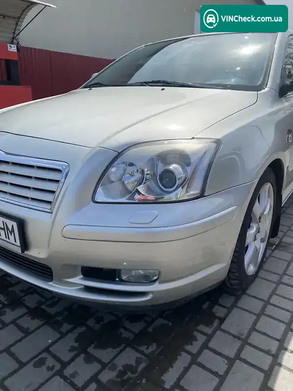Toyota Avensis 2004, фото з оголошення 2 з 13, VIN SB1DW56L90E064544