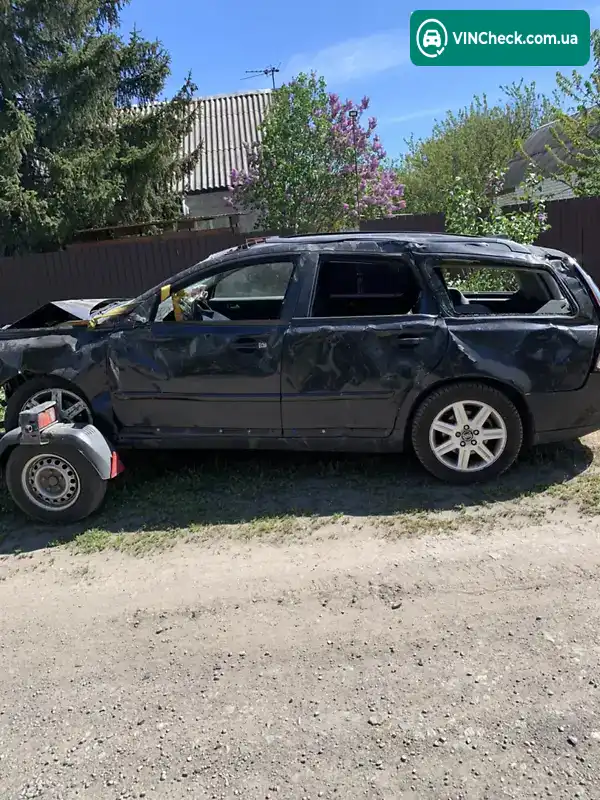 Volvo V50 2006, фото з оголошення 2 з 6, VIN YV1MW755162192154
