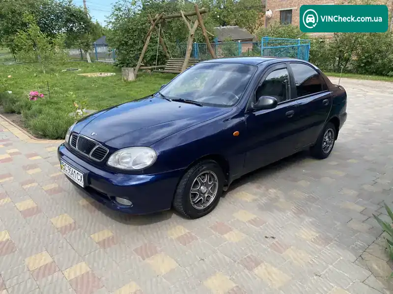 Фото автомобіля