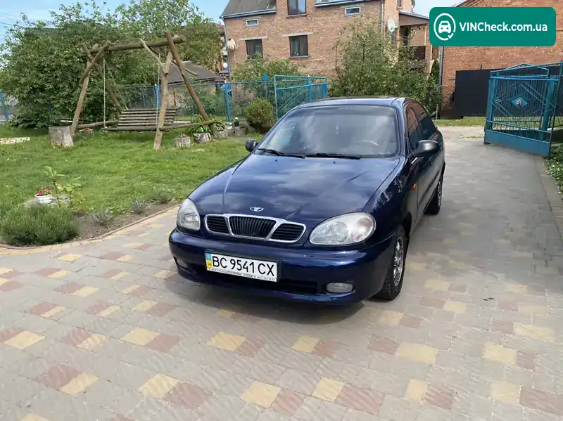 Фото автомобіля