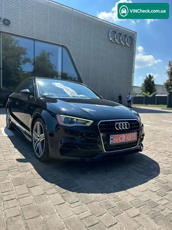 Фото автомобіля
