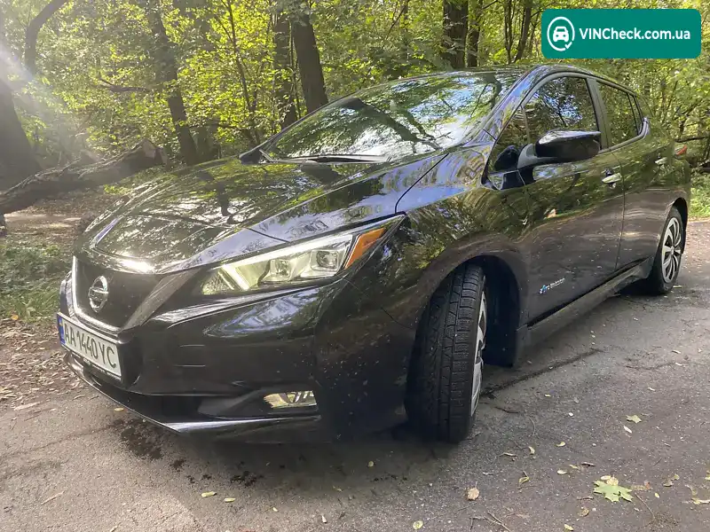 Nissan Leaf 2018, фото з оголошення 1 з 16, VIN 1N4AZ1CP1JC309927