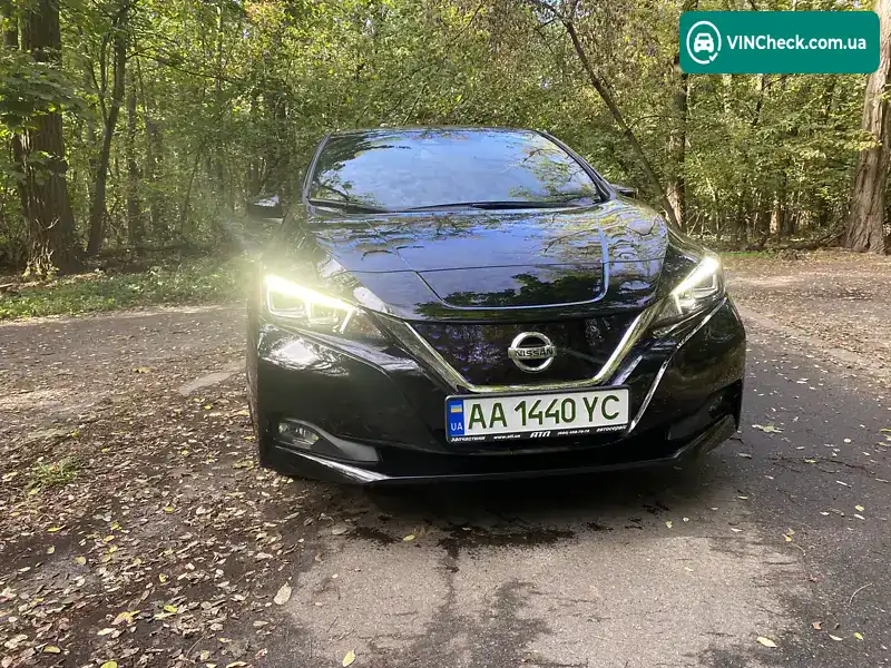 Nissan Leaf 2018, фото з оголошення 2 з 16, VIN 1N4AZ1CP1JC309927