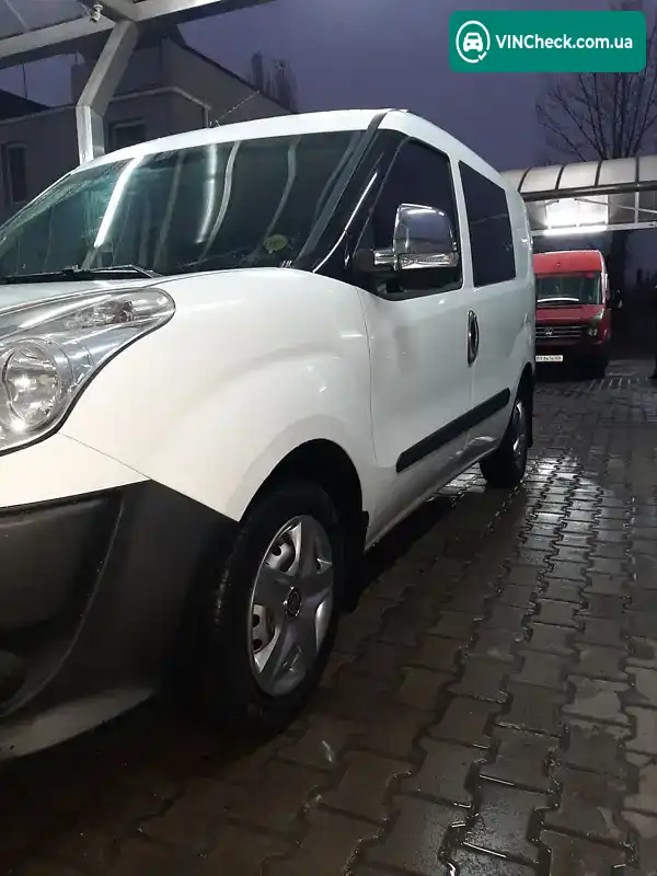 Fiat Doblo 2011, фото з оголошення 2 з 20, VIN ZFA26300009129745