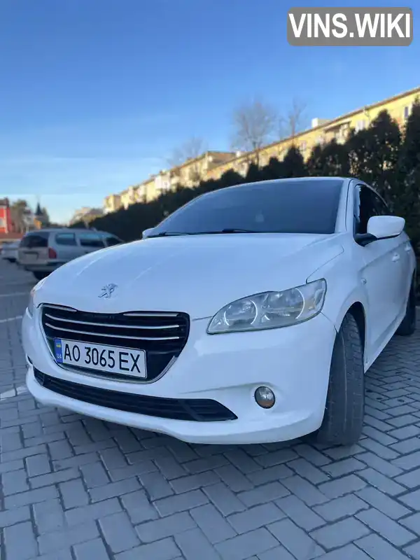 Фото автомобіля