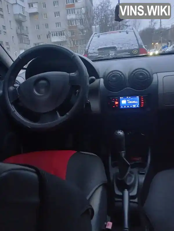 Фото автомобіля