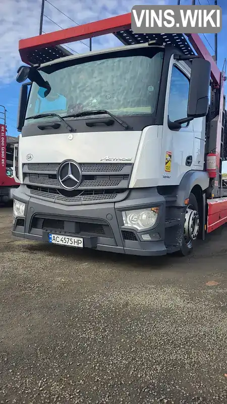 Фото автомобіля