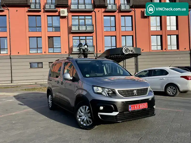 Фото автомобіля