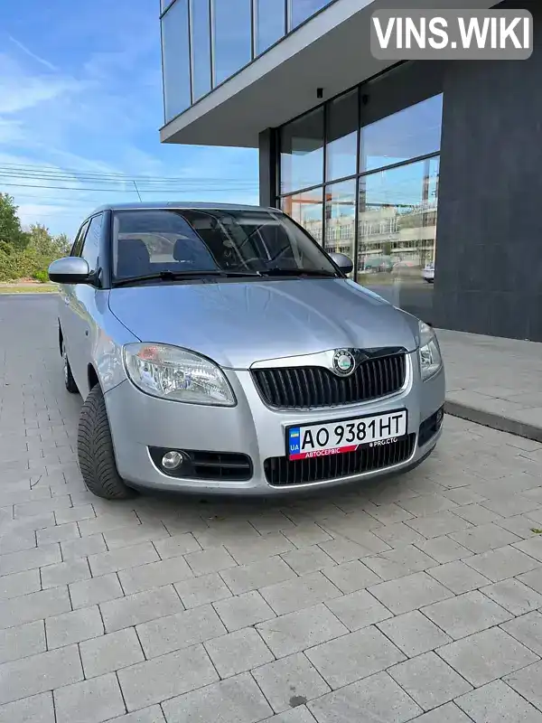 Фото автомобіля