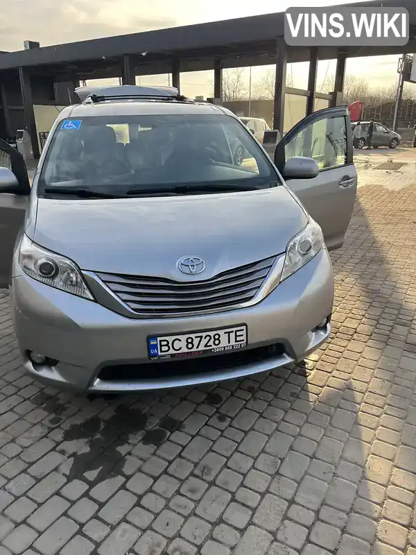 Фото автомобіля