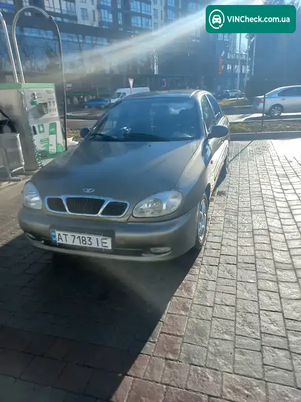 Фото автомобіля