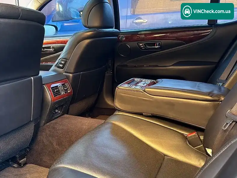 Lexus LS 2008, фото з оголошення 2 з 12, VIN JTHGL46F685030996