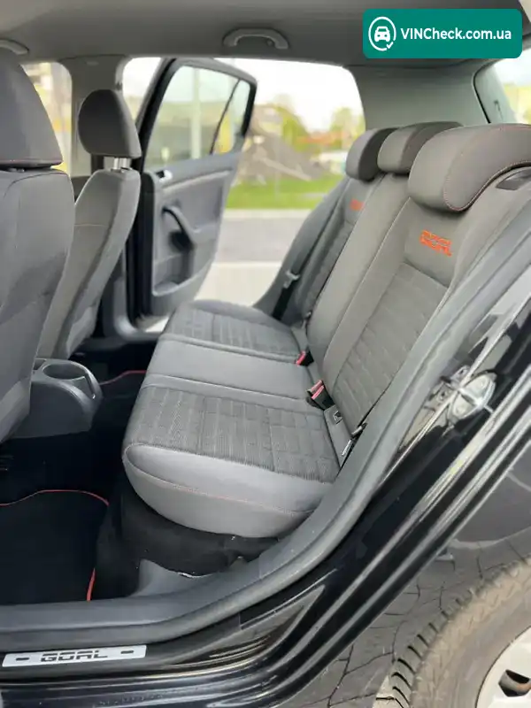 Volkswagen Golf 2007, фото з оголошення 1 з 2, VIN WVWZZZ1KZ7W045710