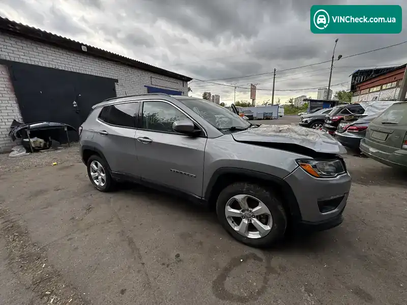 Jeep Compass 2018, фото з оголошення 1 з 17, VIN 3C4NJCBB9JT462138