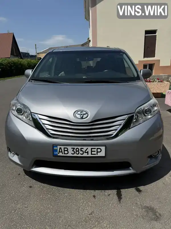 Фото автомобіля