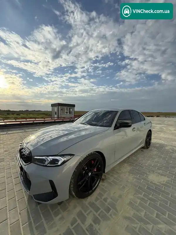 BMW 3 Series 2023, фото з оголошення 2 з 20, VIN 3MW49FS08P8D20543