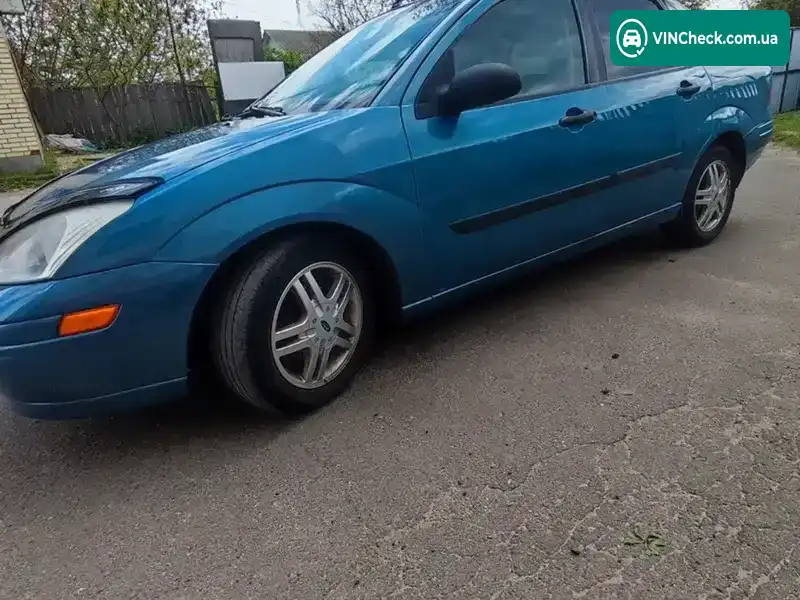 Ford Focus 2000, фото з оголошення 2 з 6, VIN 1FAFP33P3YW327958