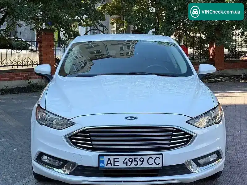 Ford Fusion 2017, фото з оголошення 2 з 15, VIN 3FA6P0H70JR144971