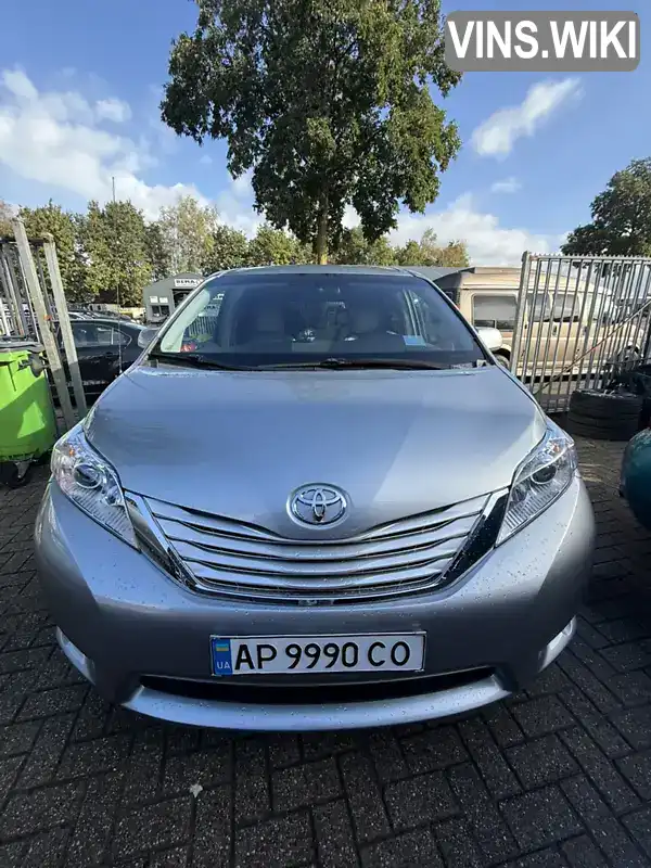 Фото автомобіля