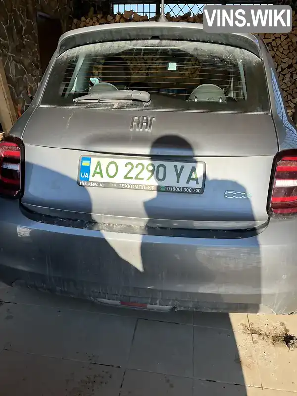 Фото автомобіля