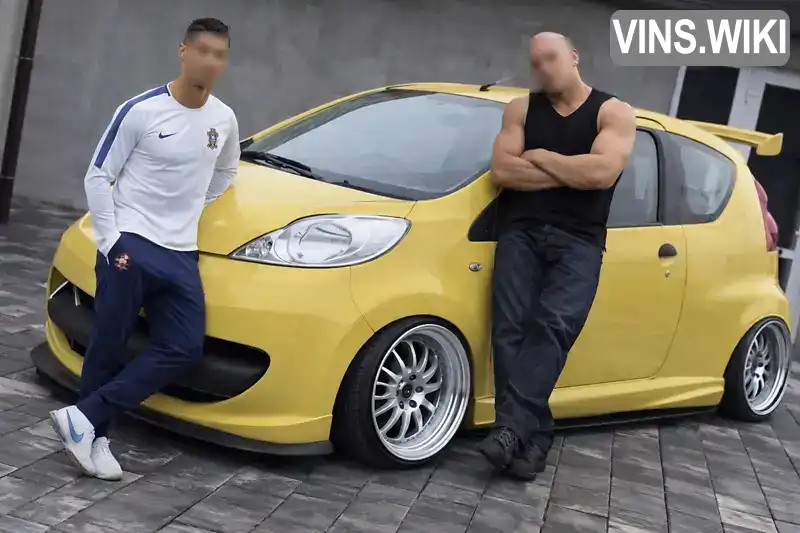 Фото автомобіля