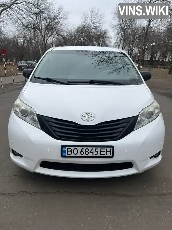 Фото автомобіля