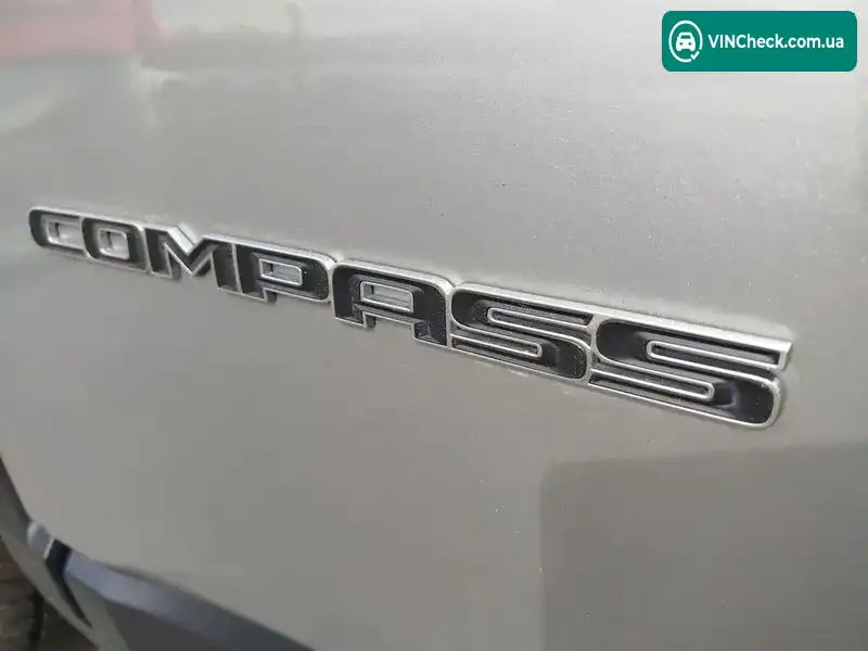 Jeep Compass 2019, фото з оголошення 2 з 20, VIN 3C4NJDCB4LT119930