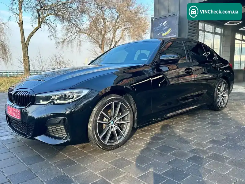 BMW 3 Series 2019, фото з оголошення 2 з 14, VIN 3MW5R7J05L8B21343