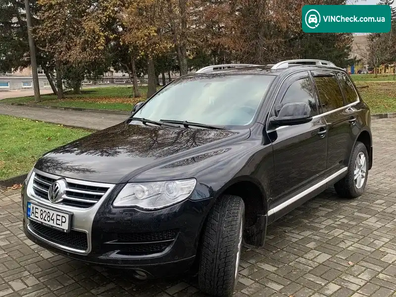 Volkswagen Touareg 2010, фото з оголошення 2 з 18, VIN WVGZZZ7LZAD014651