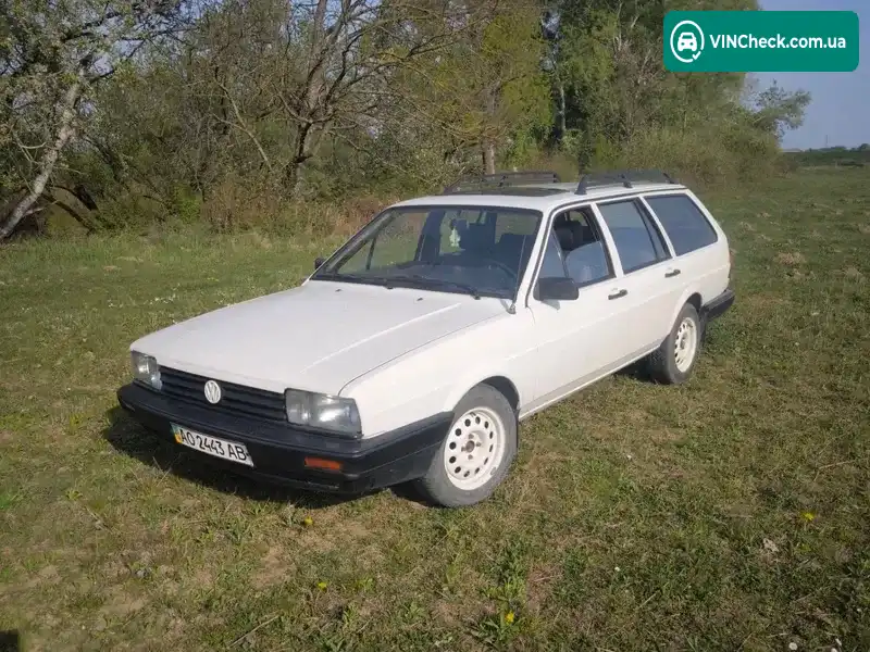 Volkswagen Passat 1987, фото з оголошення 2 з 11, VIN WVWZZZ33ZHE095422