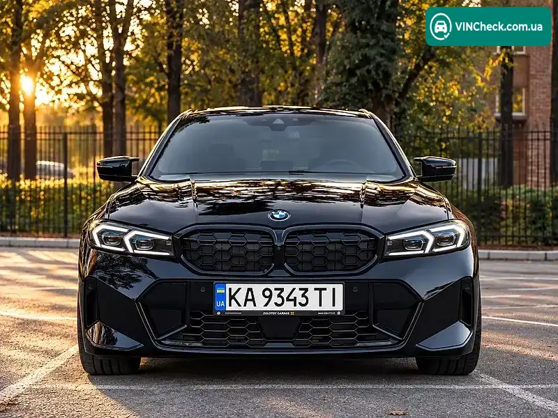 BMW 3 Series 2023, фото з оголошення 2 з 7, VIN 3MW49FF01P8D61400