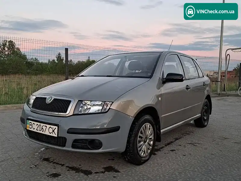 Skoda Fabia 2005, фото з оголошення 2 з 20, VIN TMBPY16YX7B453616