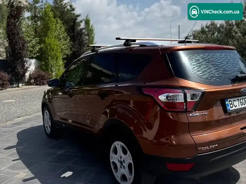 Ford Escape 2017, фото з оголошення 2 з 19, VIN 1FMCU0F76HUC07384