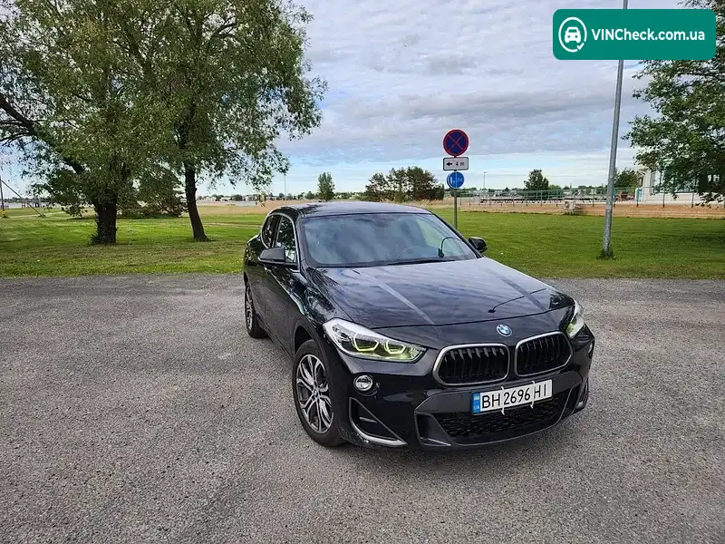 BMW X2 2018, фото з оголошення 2 з 20, VIN WBXYJ5C30JEF79973