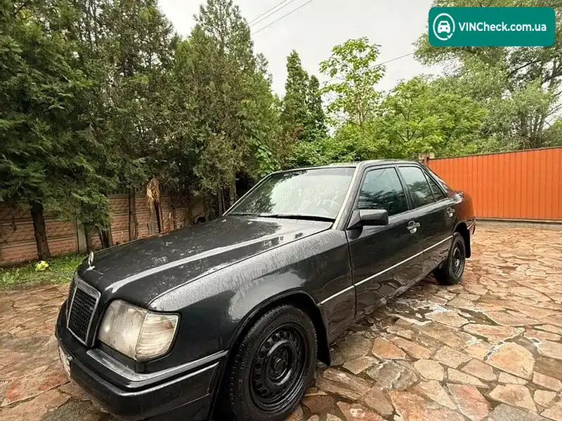 Mercedes-Benz E-Class 1993, фото з оголошення 2 з 9, VIN WDB1240301B496981